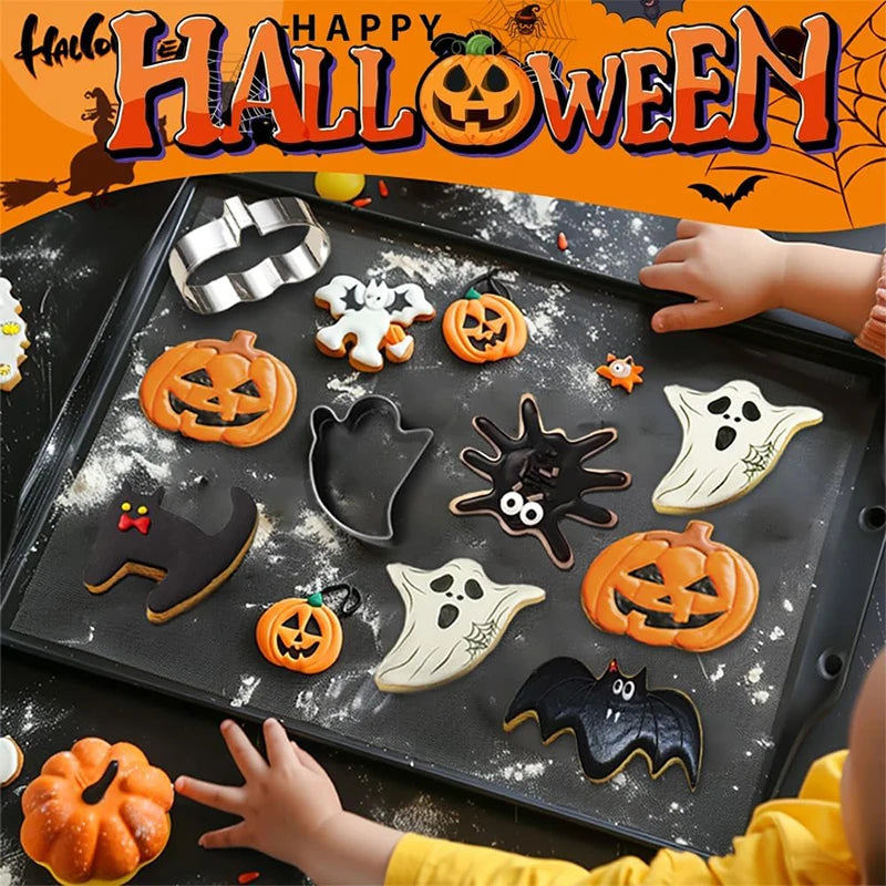 Set di 12 formine per biscotti di Halloween